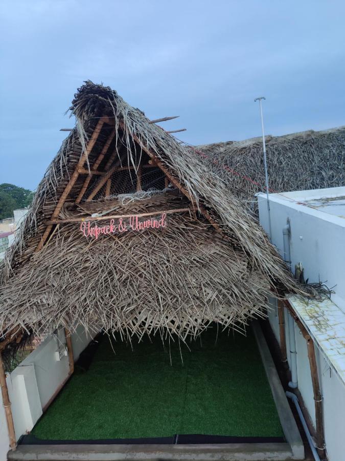 Unpack Hostel 蓬蒂切里 外观 照片